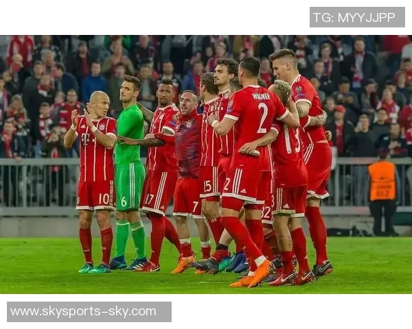 西甲焦点战平皇马与尤文图斯红牌事件引发全场热议战术解析