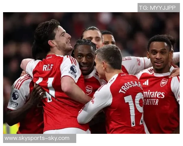 友谊赛激战：拜仁与阿森纳1比1平局精彩瞬间引发全场热烈反响